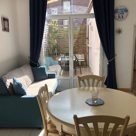 מרס-לה-באן Appartement Avec Cour A 50M De La Plage מראה חיצוני תמונה